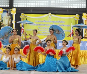 พลเรือเอก พงษ์เทพ หนูเทพ องคมนตรี ประธานกรรมการบริหาร ... พารามิเตอร์รูปภาพ 8