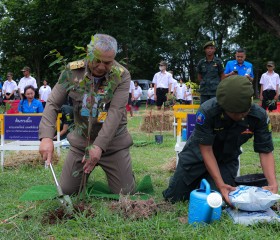 พลเรือเอก พงษ์เทพ หนูเทพ องคมนตรี ... พารามิเตอร์รูปภาพ 9