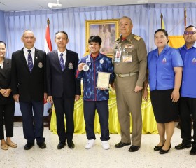 พลเรือเอก พงษ์เทพ หนูเทพ องคมนตรี ประธานกรรมการบริหาร ... พารามิเตอร์รูปภาพ 1