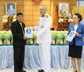 พลเรือเอก พงษ์เทพ หนูเทพ องคมนตรี ประธานกรรมการบริหาร ... พารามิเตอร์รูปภาพ 4