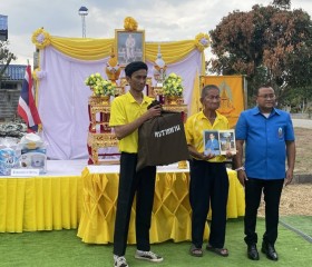 นายชัชวาลย์ เบญจสิริวงศ์ ผู้ว่าราชการจังหวัดร้อยเอ็ด ... พารามิเตอร์รูปภาพ 3