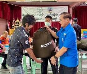 นายวิลาศ รุจิวัฒนพงศ์ รองประธานฝ่ายบรรเทาทุกข์ ... พารามิเตอร์รูปภาพ 17
