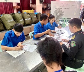 นายวิลาศ รุจิวัฒนพงศ์ รองประธานฝ่ายบรรเทาทุกข์ ... พารามิเตอร์รูปภาพ 19