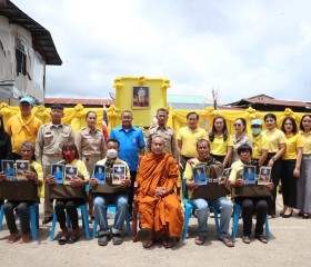 นายชัชวาลย์ เบญจสิริวงศ์ ผู้ว่าราชการจังหวัดร้อยเอ็ด ... พารามิเตอร์รูปภาพ 6