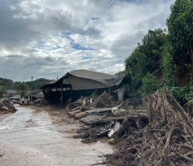 พระบาทสมเด็จพระเจ้าอยู่หัว ทรงพระกรุณาโปรดเกล้าฯ ให้ ... พารามิเตอร์รูปภาพ 25