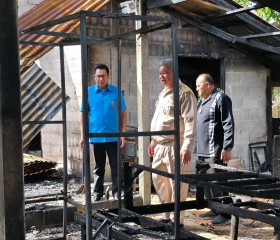 นายขรรค์ไชย ทันธิมา รองผู้ว่าราชการจังหวัดยโสธร ... พารามิเตอร์รูปภาพ 4