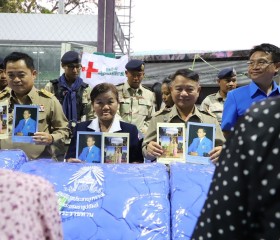 นายจำเริญ แหวนเพ็ชร รองผู้ว่าราชการจังหวัดสุรินทร์ ... พารามิเตอร์รูปภาพ 12