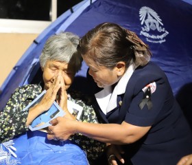 นายจำเริญ แหวนเพ็ชร รองผู้ว่าราชการจังหวัดสุรินทร์ ... พารามิเตอร์รูปภาพ 15