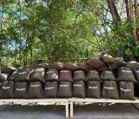 นายวิลาศ รุจิวัฒนพงศ์ รองประธานฝ่ายบรรเทาทุกข์ ... พารามิเตอร์รูปภาพ 26