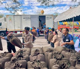 นายประภาส ศรีจันทร์เวียง รองผู้ว่าราชการจังหวัดสุรินทร์ ... พารามิเตอร์รูปภาพ 32