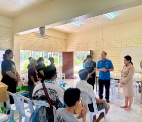 นายวิลาศ รุจิวัฒนพงศ์ รองประธานฝ่ายบรรเทาทุกข์ ... พารามิเตอร์รูปภาพ 7