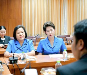 คณะกรรมการฝ่ายการสังคมสงเคราะห์ เจ้าหน้าที่มูลนิธิ ฯ ... พารามิเตอร์รูปภาพ 2