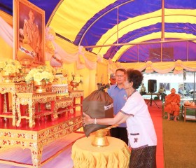 นายสุวรรธณ์ เข็มธนเพ็ชร ผู้ว่าราชการจังหวัดกาฬสินธุ์ ... พารามิเตอร์รูปภาพ 2