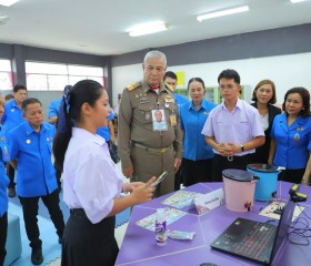 พลเรือเอก พงษ์เทพ หนูเทพ องคมนตรี ... พารามิเตอร์รูปภาพ 2