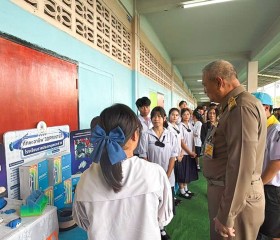 พลเรือเอก พงษ์เทพ หนูเทพ องคมนตรี ... พารามิเตอร์รูปภาพ 5