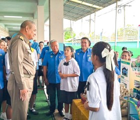 พลเรือเอก พงษ์เทพ หนูเทพ องคมนตรี ... พารามิเตอร์รูปภาพ 3