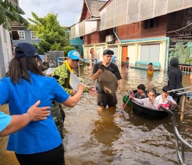 พลเรือเอก พงษ์เทพ หนูเทพ องคมนตรี ... พารามิเตอร์รูปภาพ 22
