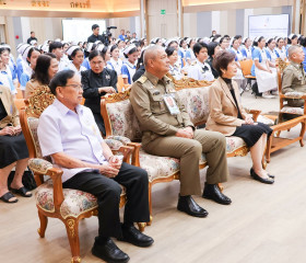 พลเรือเอก พงษ์เทพ หนูเทพ องคมนตรี ประธานกรรมการบริหาร ... พารามิเตอร์รูปภาพ 8