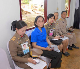 นายพลากร สุวรรณรัฐ องคมนตรี นายกมูลนิธิราชประชานุเคราะห์ ... พารามิเตอร์รูปภาพ 4